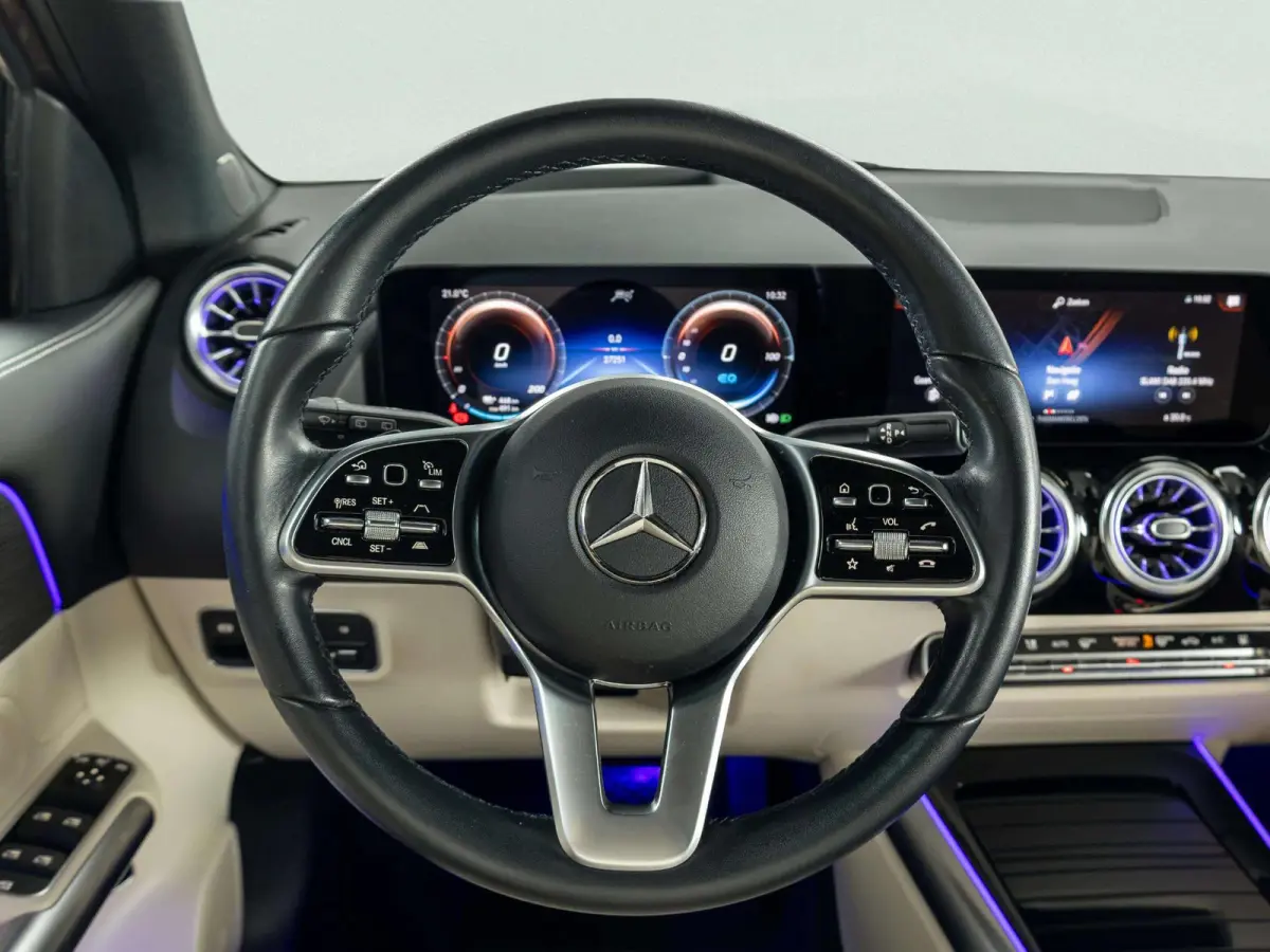 250+ Luxury Line 71 kWh | Panorama dak
