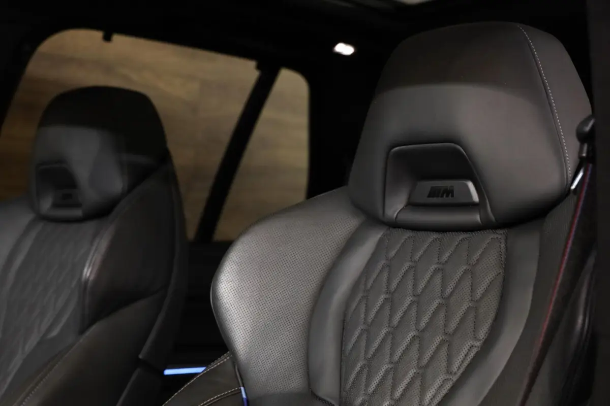 xDrive50e|Individual|M Seats|Pano|Massage|B&W|360|HUD|
