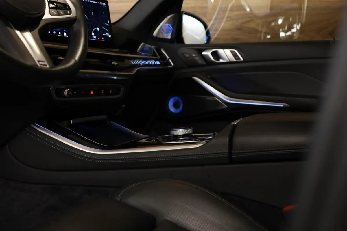 xDrive50e|Individual|M Seats|Pano|Massage|B&W|360|HUD|