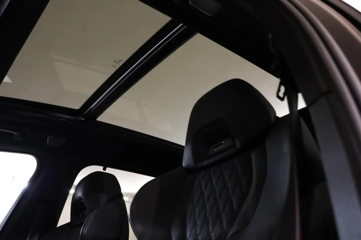 xDrive50e|Individual|M Seats|Pano|Massage|B&W|360|HUD|