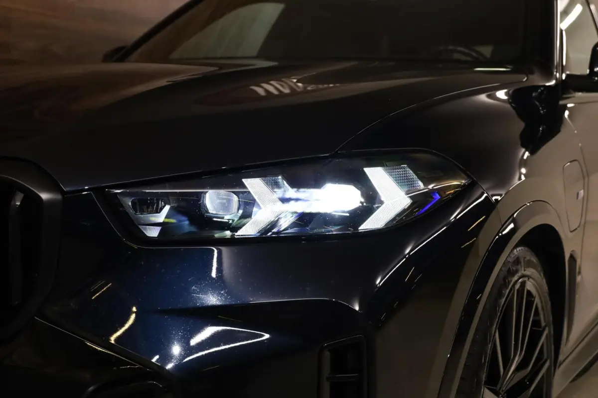 xDrive50e|Individual|M Seats|Pano|Massage|B&W|360|HUD|
