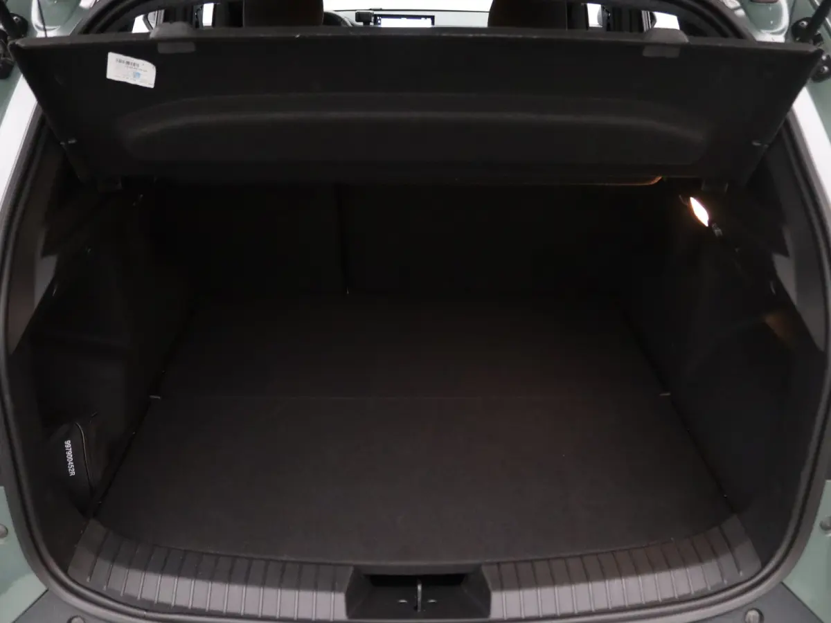 140pk Hybrid Journey Apple Carplay/Android Auto | Climate