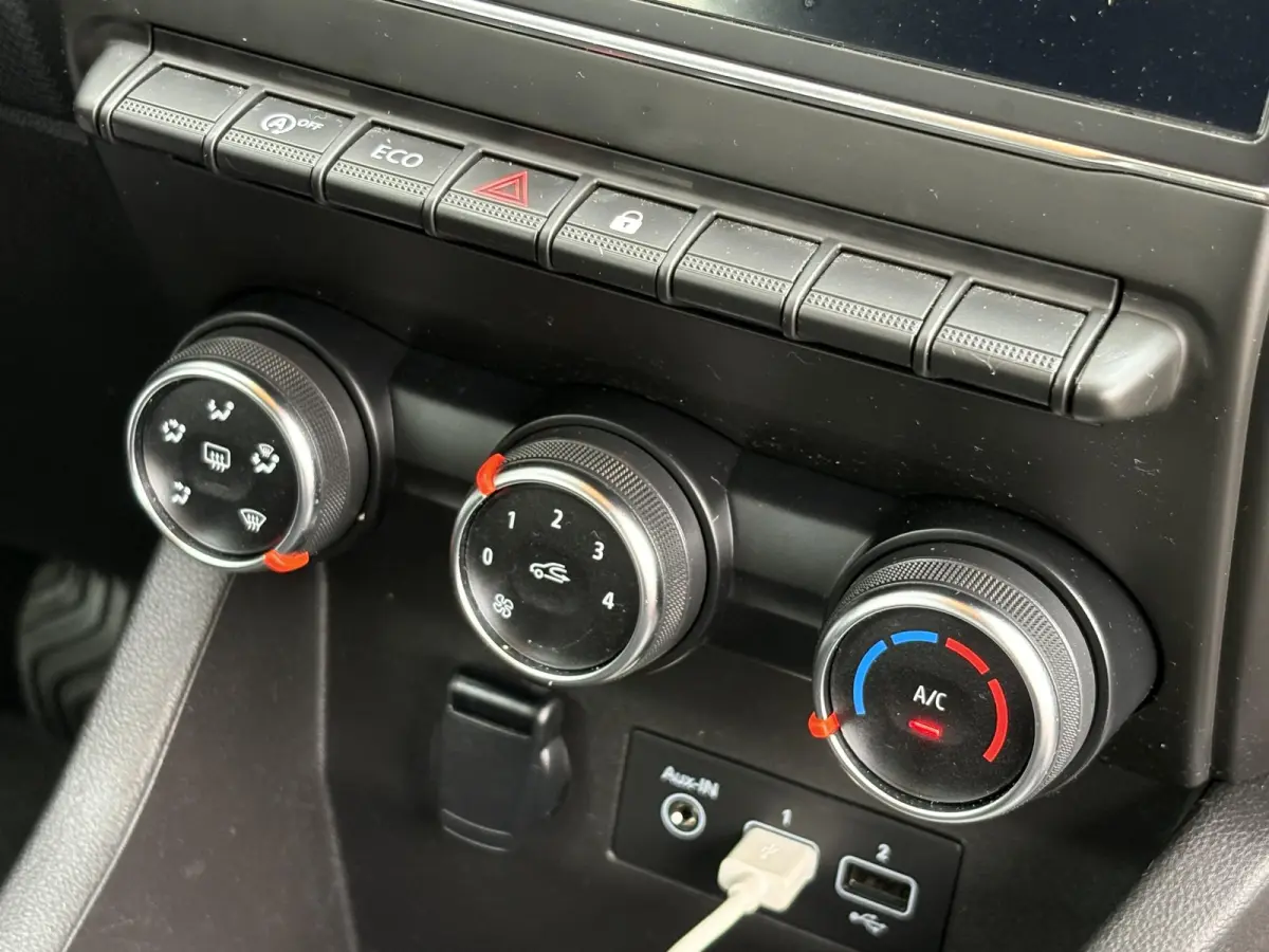 1.0 TCe Zen CARPLAY/LED/CRUISE/NL-AUTO/1E EIG.