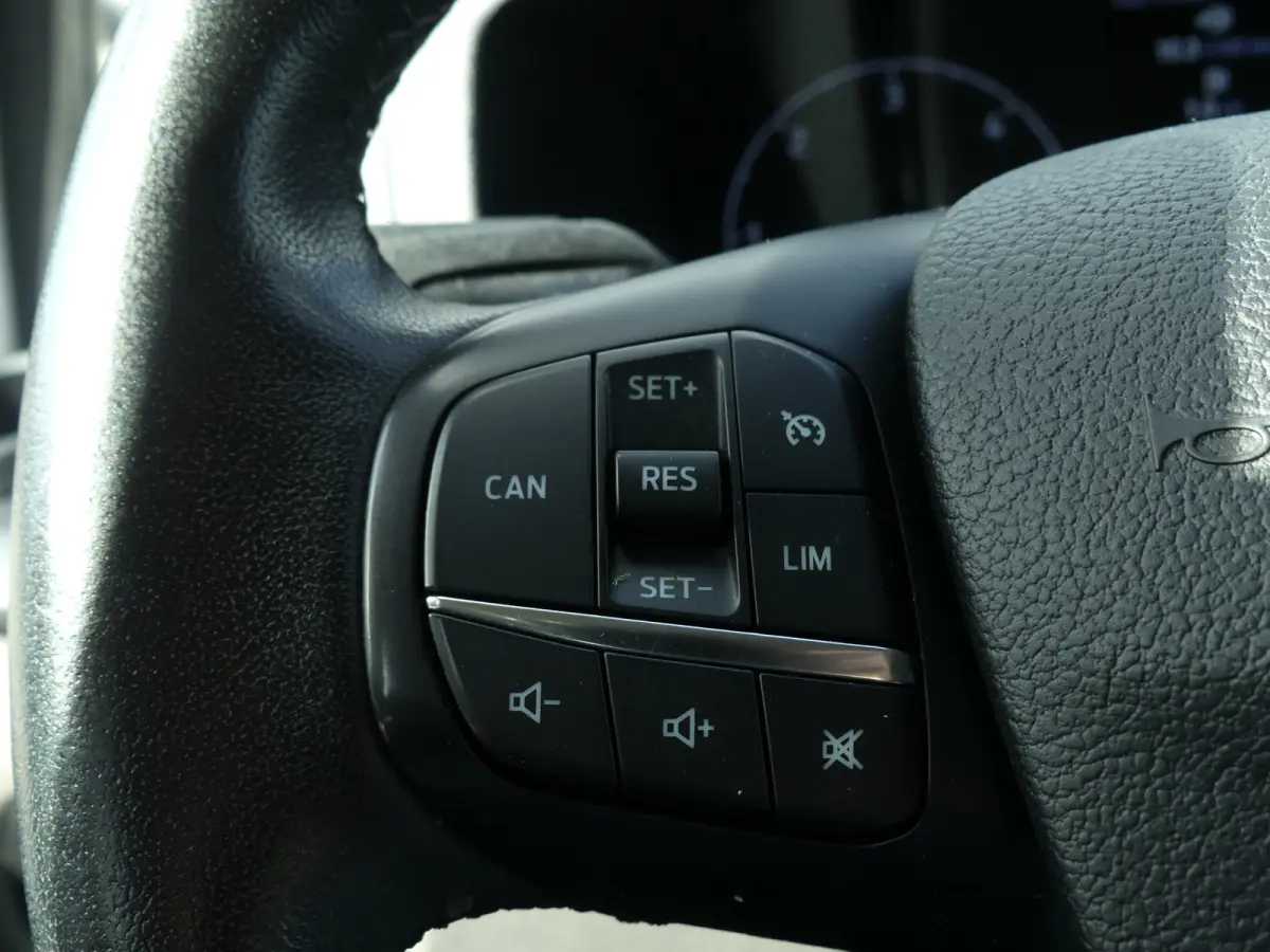 340 2.0 TDCI 130PK AUTOMAAT L1 Trend