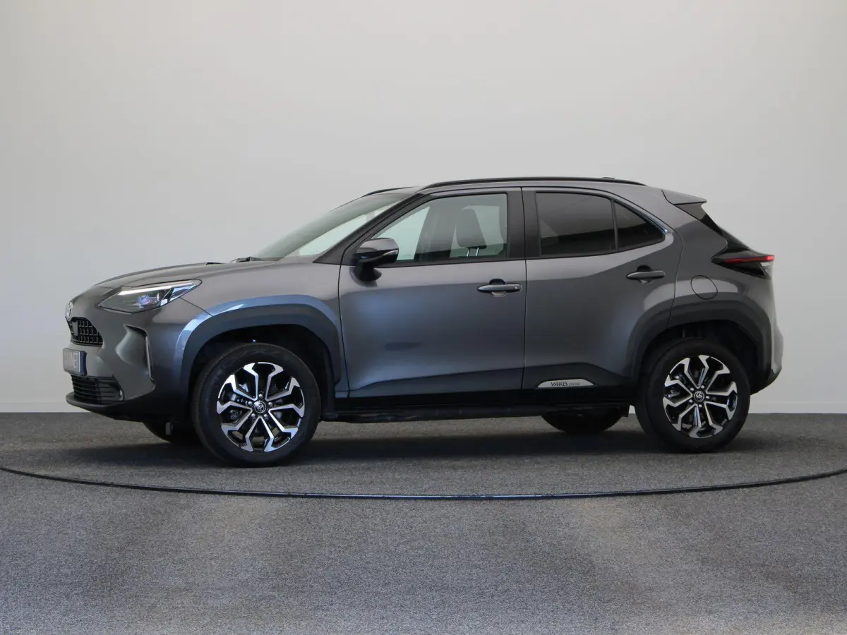 1.5 Hybrid 115 Dynamic | Stoelverwarming | Stuurwielverwarming | Apple Carplay & Android Auto |