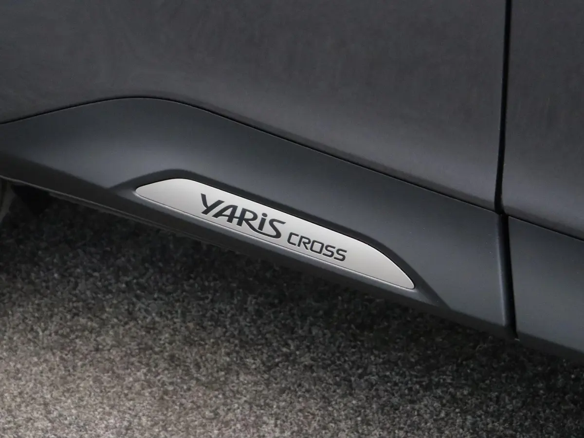 1.5 Hybrid 115 Dynamic | Stoelverwarming | Stuurwielverwarming | Apple Carplay & Android Auto |
