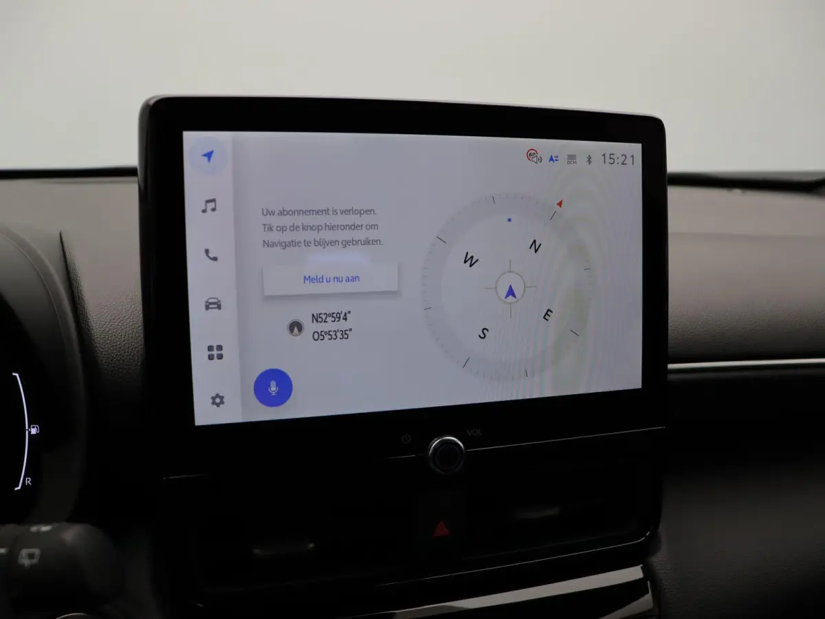 1.5 Hybrid 115 Dynamic | Stoelverwarming | Stuurwielverwarming | Apple Carplay & Android Auto |