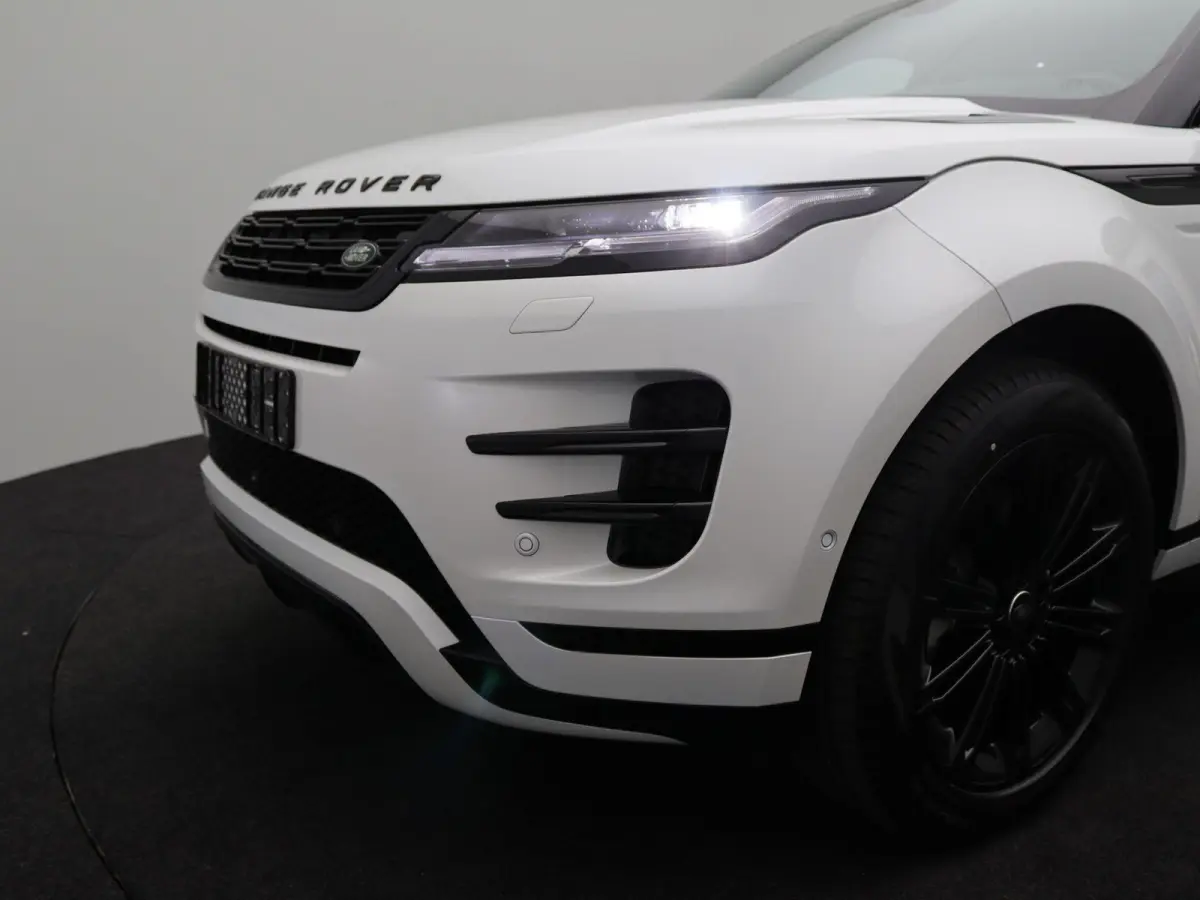 1.5 P270e PHEV AWD SE Dynamic Edition Elektrische trekhaak | Panorama dak | 20" L.M. | Black Pack