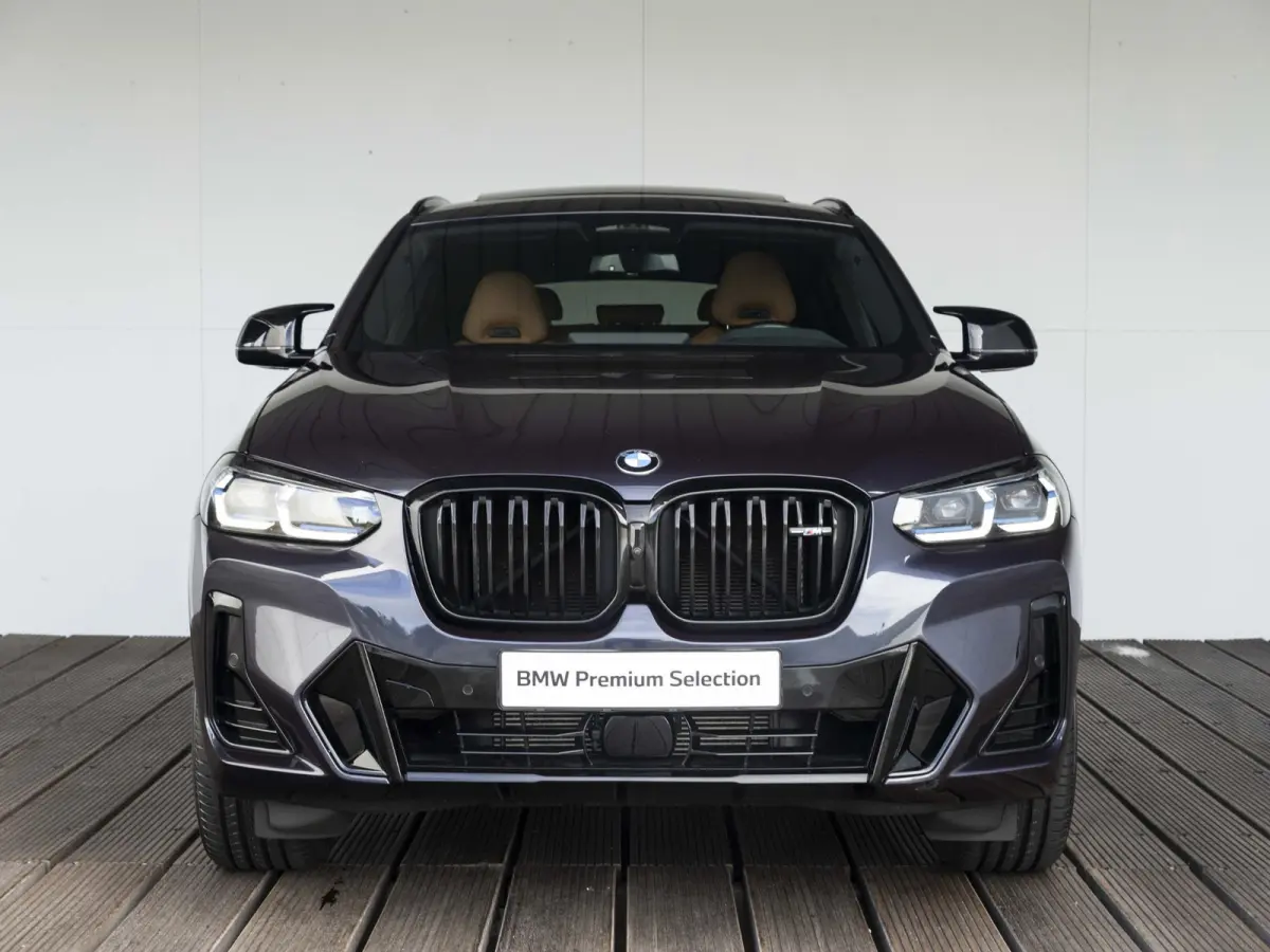 M40i | High Executive | M Sport Plus Pack | Macaoblauw | Stuurwielrand verwarmd | Comfort Access | Panoramadak | Head-Up Display | Harman Kardon | 21''