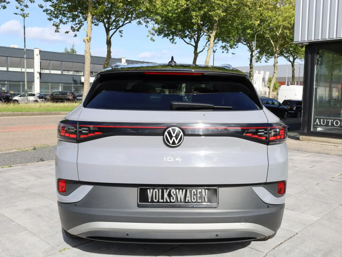 Pro 77 kWh 150KW | Panoramadak | Warmtepomp | 21"Inch | Matrix LED IQ Light | Stoel&Stuurverwarming | Trekhaak | Adaptive Cruise |