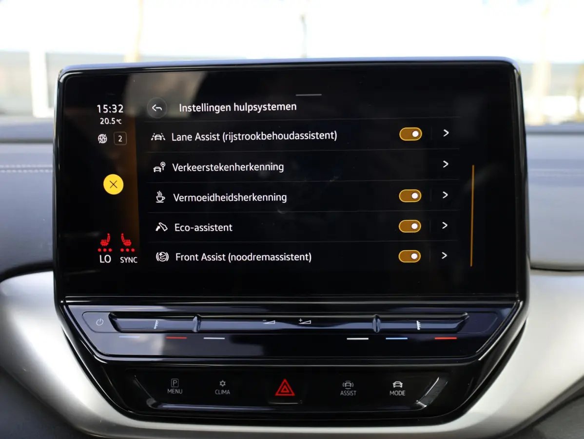 Pro 77 kWh 150KW | Panoramadak | Warmtepomp | 21"Inch | Matrix LED IQ Light | Stoel&Stuurverwarming | Trekhaak | Adaptive Cruise |