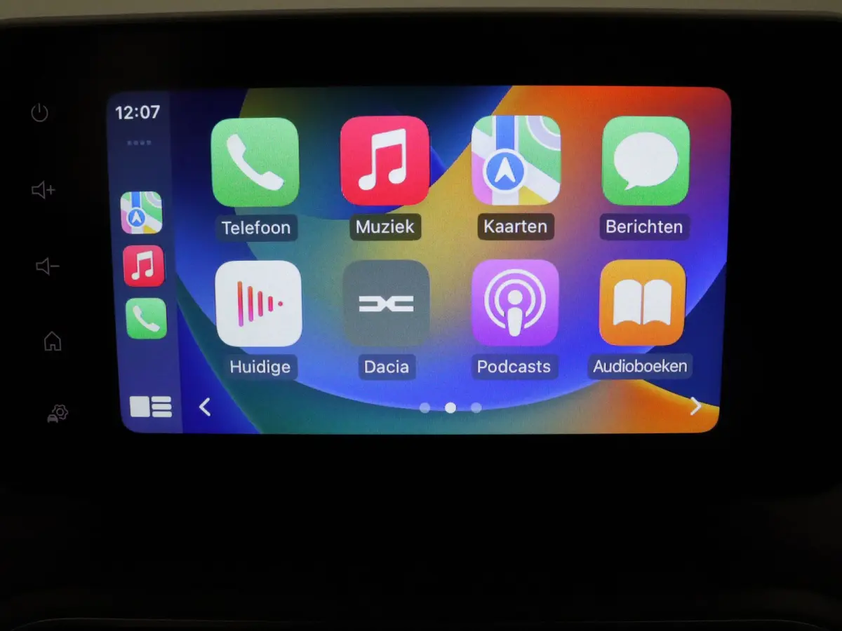 140pk Hybrid Extreme 7p. Apple Carplay/Android Auto | Climate