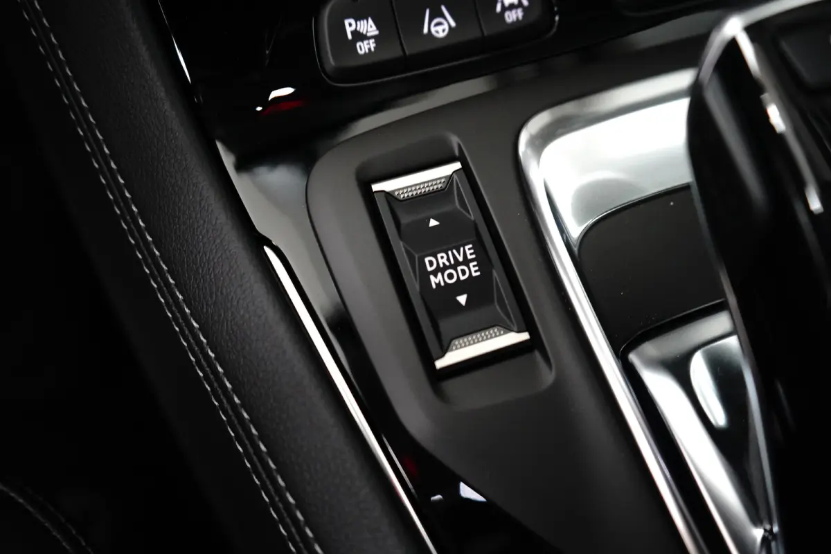 1.6 Turbo Plug-In Hybrid GS Line | Apple Carplay/Android Auto|telefoonintegratie premium | Comfortstoel(en) | Cruise control adaptief met Stop&Go