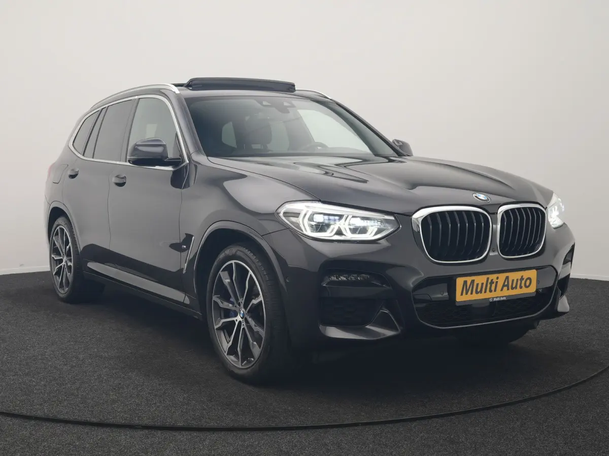 xDrive30e M Sport PHEV 293pk Dealer O.H. | Panodak | Adaptive Cruise | Head Up | 360 Camera | Harman / Kardon | Lederen Sportstoelen Ventilatie & Memory | Keyless | Blis | Stoelen & Stuur Ve