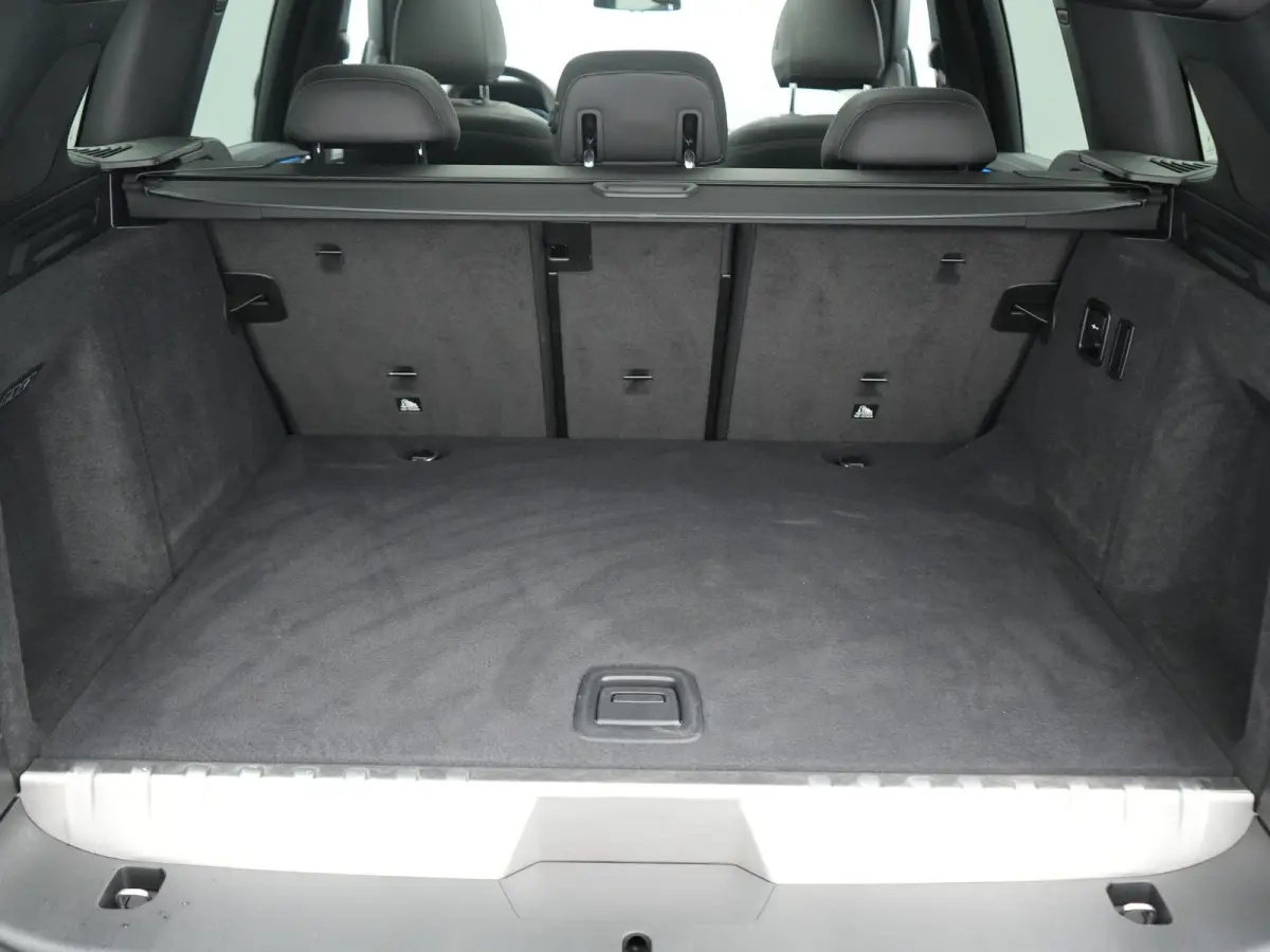 xDrive30e M Sport PHEV 293pk Dealer O.H. | Panodak | Adaptive Cruise | Head Up | 360 Camera | Harman / Kardon | Lederen Sportstoelen Ventilatie & Memory | Keyless | Blis | Stoelen & Stuur Ve