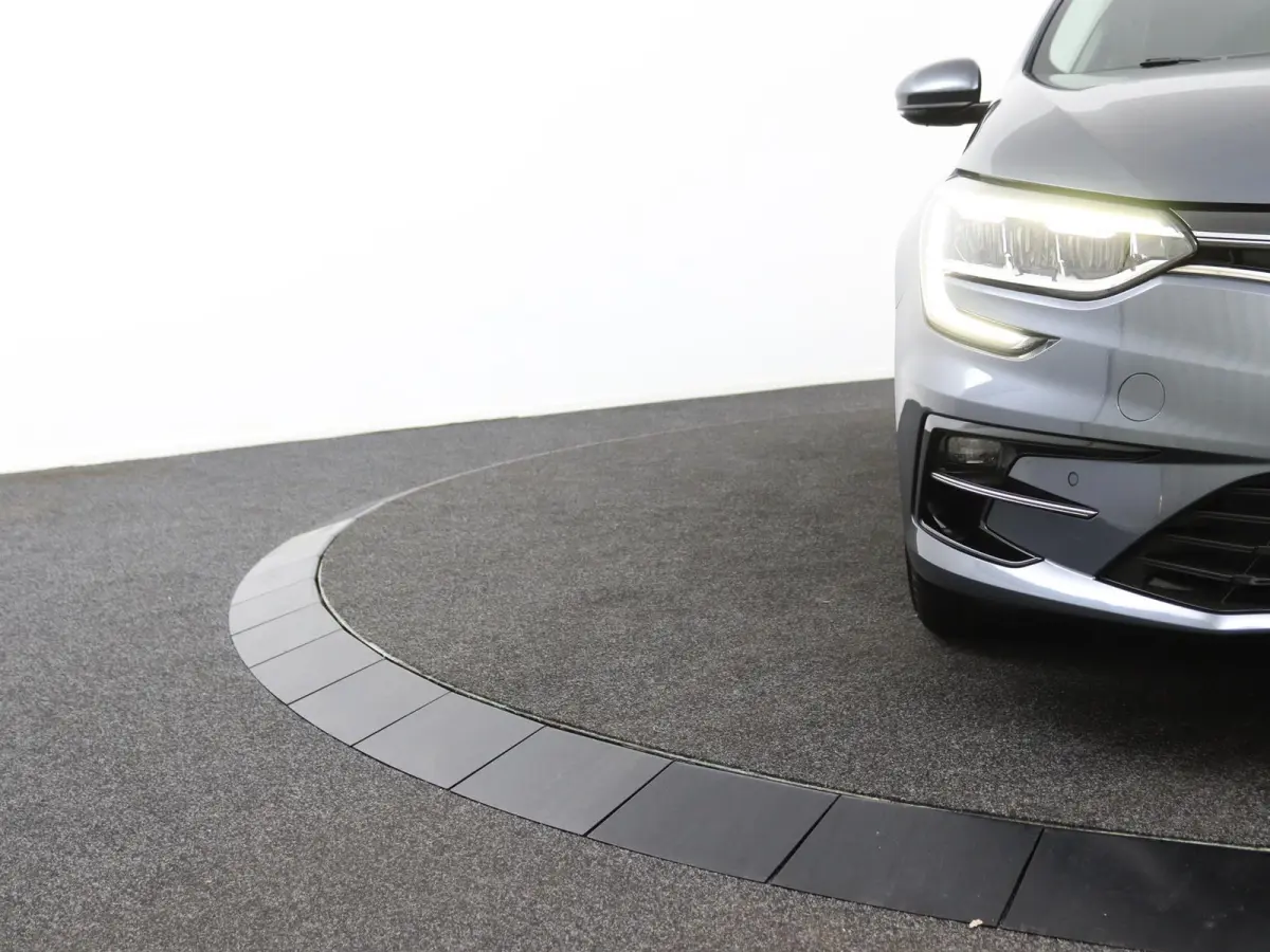 Plug-in Hybrid 160 Intens | Navigatie | Achteruitrijcamera |