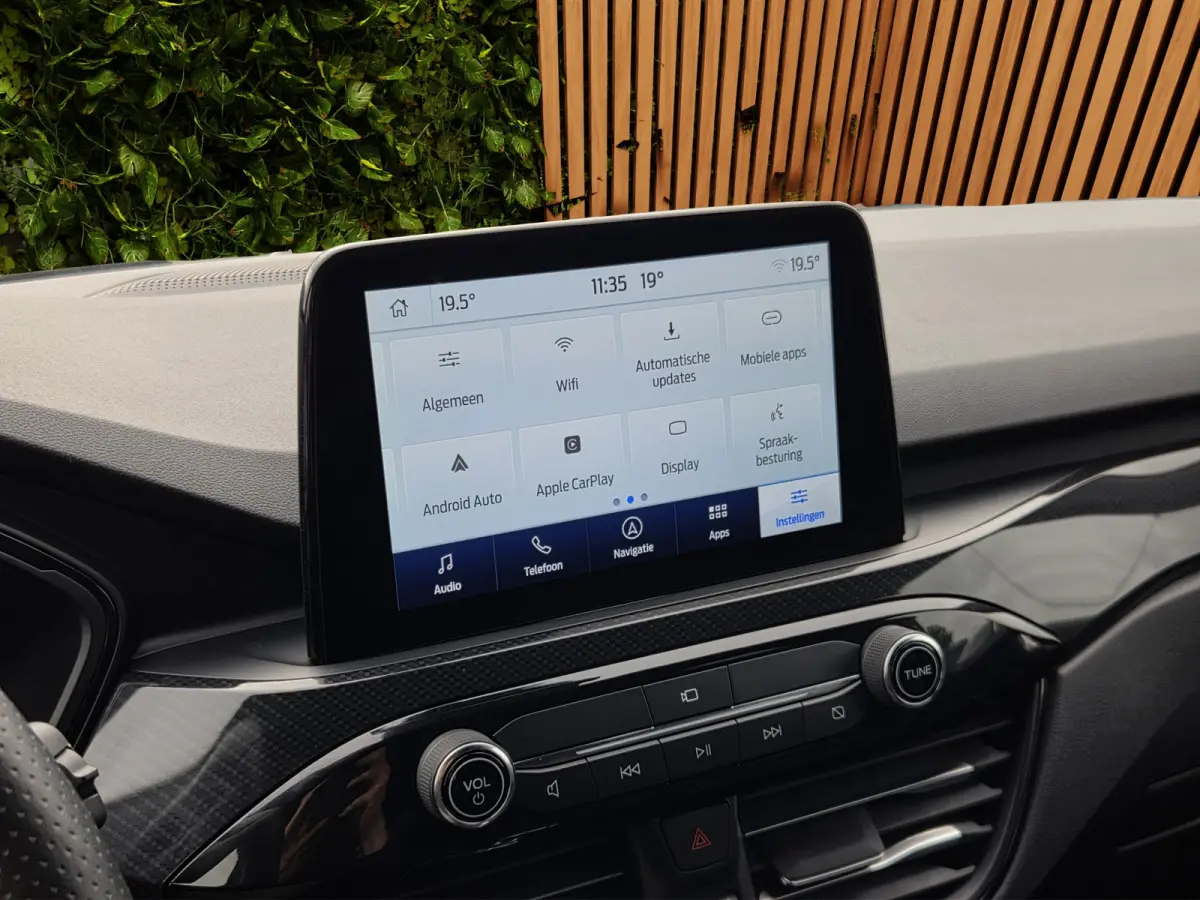 1.5 EcoBoost ST-Line X Trekhaak | Stoel- stuurverw. | Adaptieve cruise | Headup | Carplay | Camera | Keyless