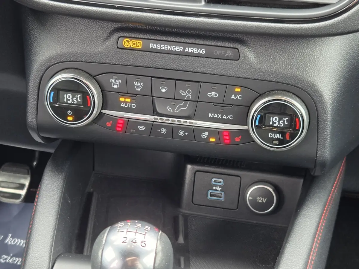 1.5 EcoBoost ST-Line X Trekhaak | Stoel- stuurverw. | Adaptieve cruise | Headup | Carplay | Camera | Keyless