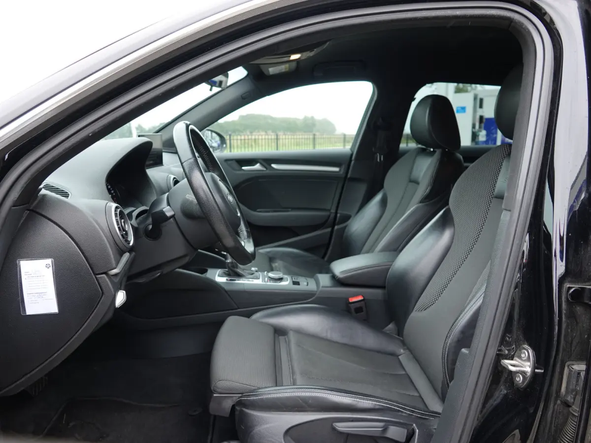 1.4 TFSI Ambition Pro S-LINE AUTOMAAT | H-LEER | LMV | CLIMA