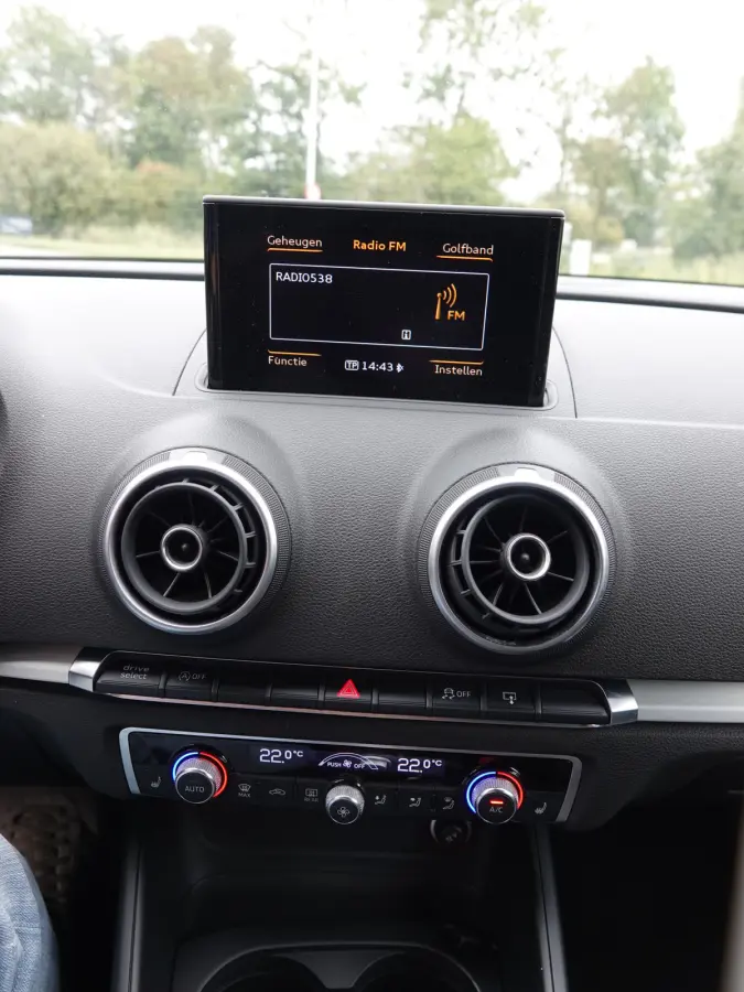 1.4 TFSI Ambition Pro S-LINE AUTOMAAT | H-LEER | LMV | CLIMA