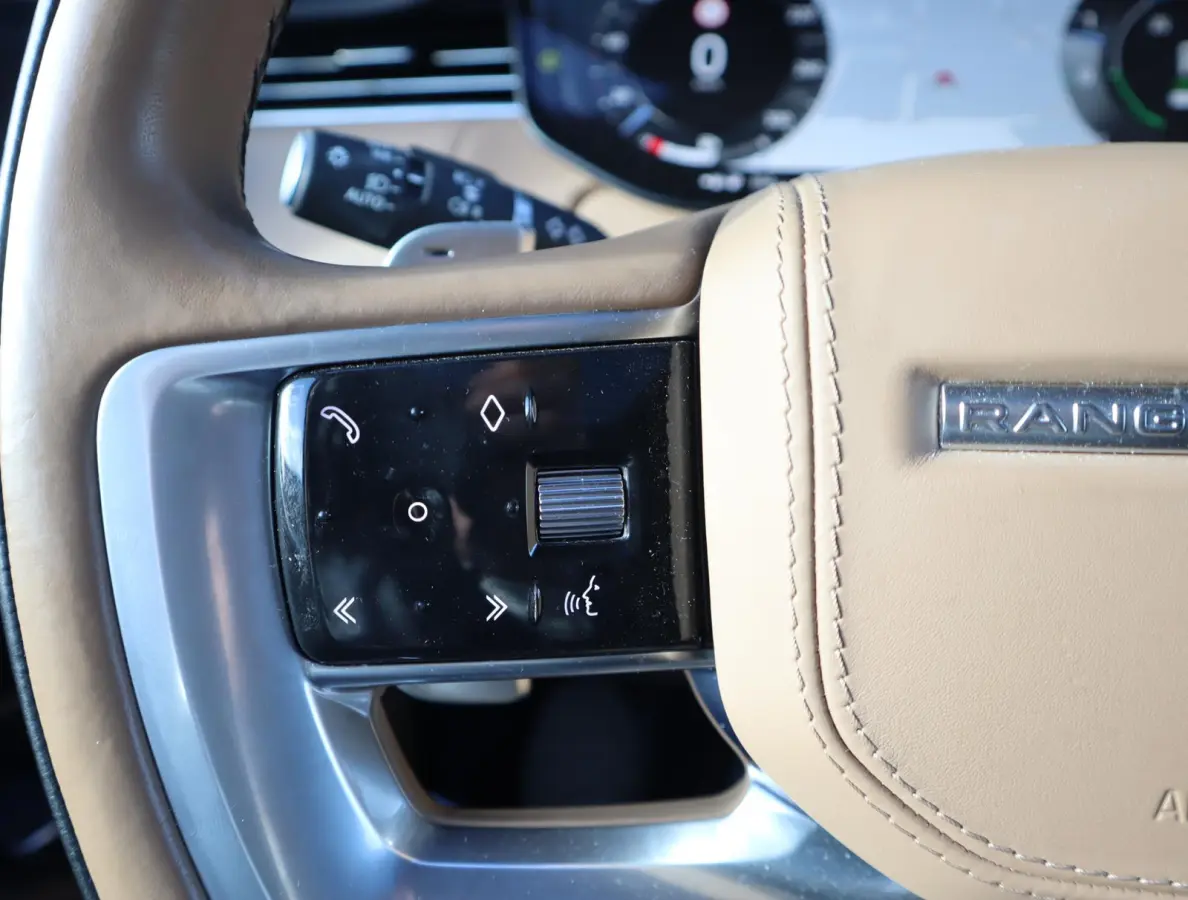 3.0 P510e Autobiography PHEV | Pano | Stoel en stuurverwarming | Memoty seats voor en achter | 360 camera | Trekhaak