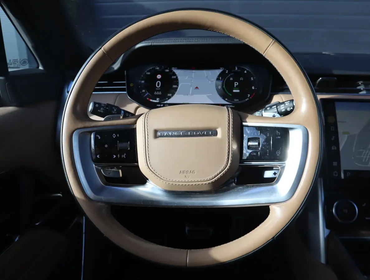 3.0 P510e Autobiography PHEV | Pano | Stoel en stuurverwarming | Memoty seats voor en achter | 360 camera | Trekhaak