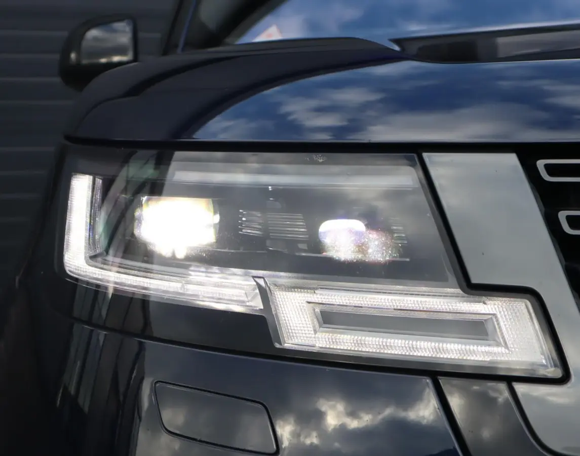 3.0 P510e Autobiography PHEV | Pano | Stoel en stuurverwarming | Memoty seats voor en achter | 360 camera | Trekhaak