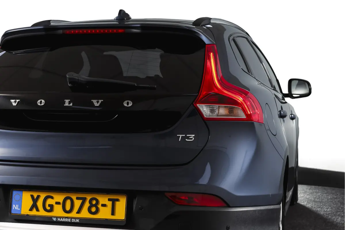 1.5 T3 150 PK Polar+ Luxury - Automaat Orig. NL | Panodak | Adapt. Cruise | Harman/Kardon | Stoelverw. | Standkachel | PDC | Camera | NAV | ECC | Afn.Trekhaak | LM 17" |