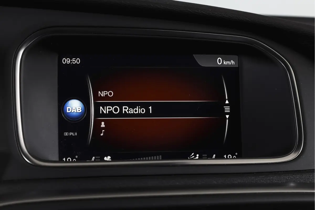 1.5 T3 150 PK Polar+ Luxury - Automaat Orig. NL | Panodak | Adapt. Cruise | Harman/Kardon | Stoelverw. | Standkachel | PDC | Camera | NAV | ECC | Afn.Trekhaak | LM 17" |