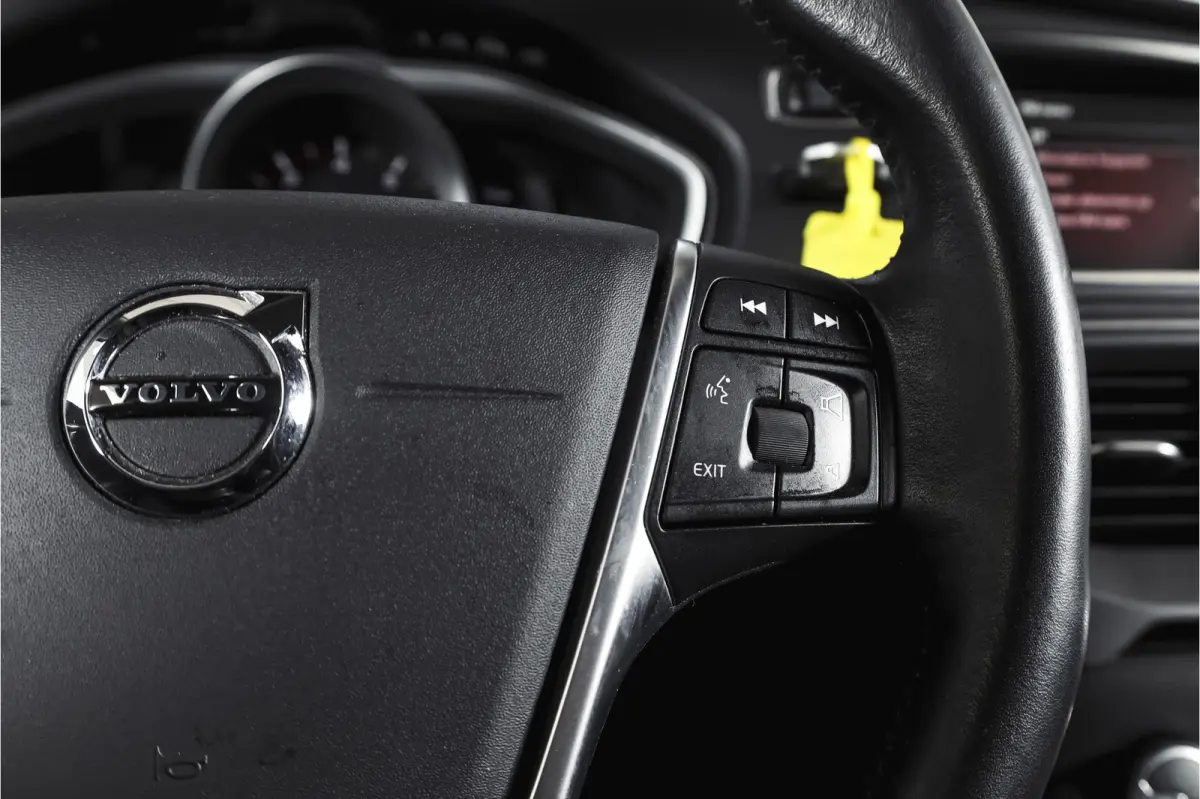 1.5 T3 150 PK Polar+ Luxury - Automaat Orig. NL | Panodak | Adapt. Cruise | Harman/Kardon | Stoelverw. | Standkachel | PDC | Camera | NAV | ECC | Afn.Trekhaak | LM 17" |