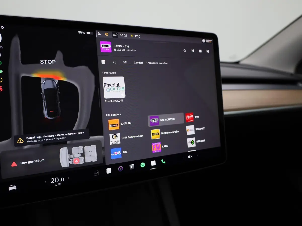 Long Range AWD 75 kWh | PANORAMADAK | APPLE CARPLAY | ANDROID AUTO | ACHTERUITRIJCAMERA | PARKEERSENSOREN | ELEKTRISCHE STOELEN | NAVGATIE | LED VERLICHTING | LICHTMETALEN VELGEN |