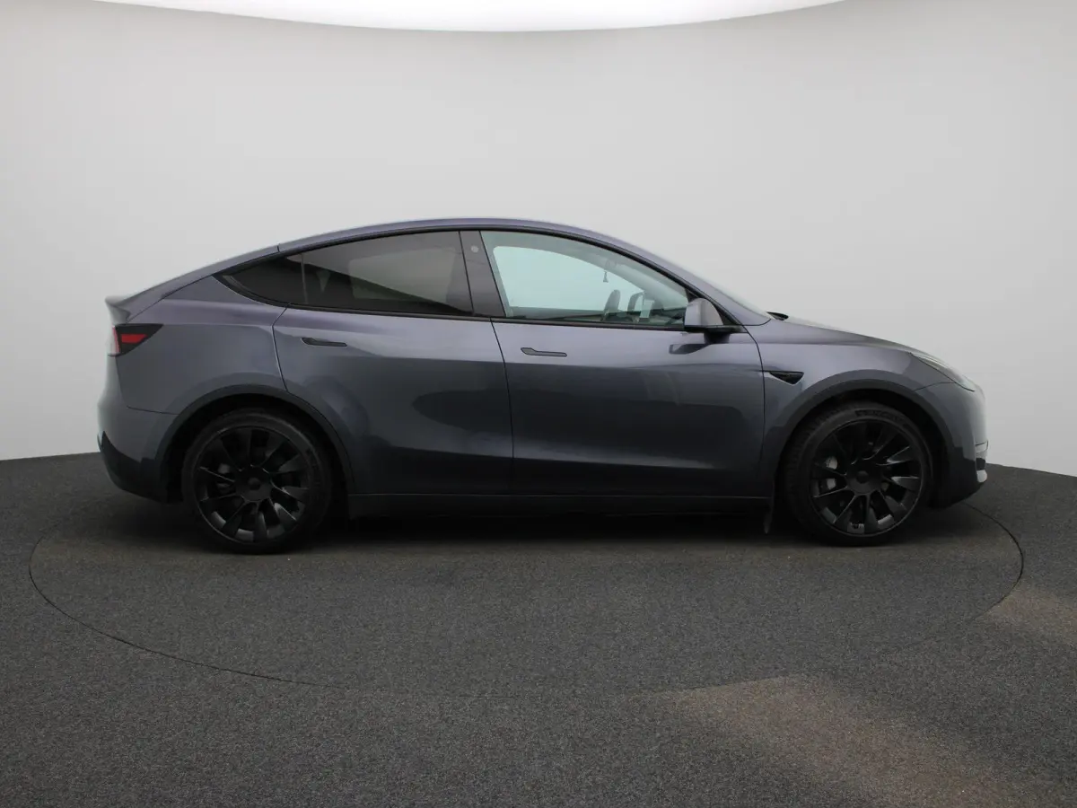 Long Range AWD 75 kWh | PANORAMADAK | APPLE CARPLAY | ANDROID AUTO | ACHTERUITRIJCAMERA | PARKEERSENSOREN | ELEKTRISCHE STOELEN | NAVGATIE | LED VERLICHTING | LICHTMETALEN VELGEN |