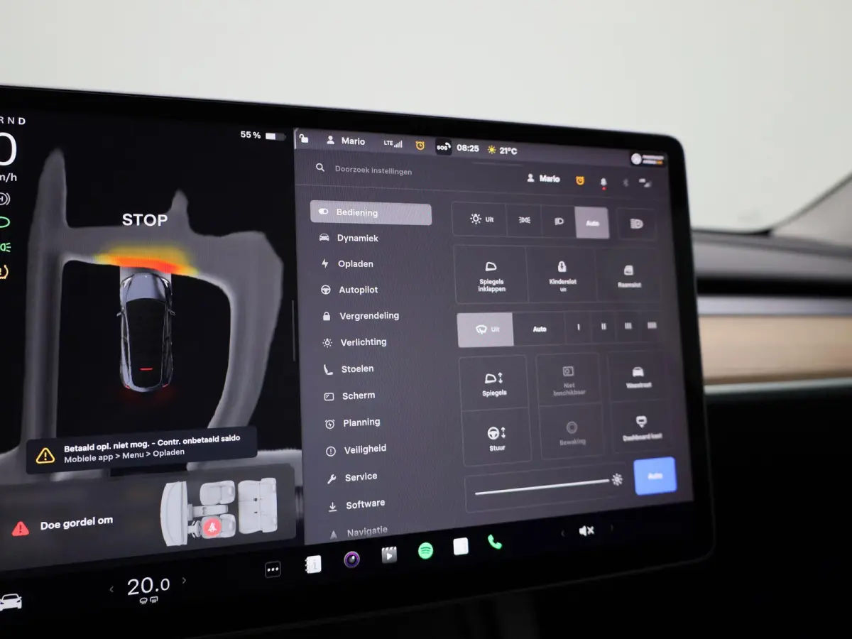 Long Range AWD 75 kWh | PANORAMADAK | APPLE CARPLAY | ANDROID AUTO | ACHTERUITRIJCAMERA | PARKEERSENSOREN | ELEKTRISCHE STOELEN | NAVGATIE | LED VERLICHTING | LICHTMETALEN VELGEN |
