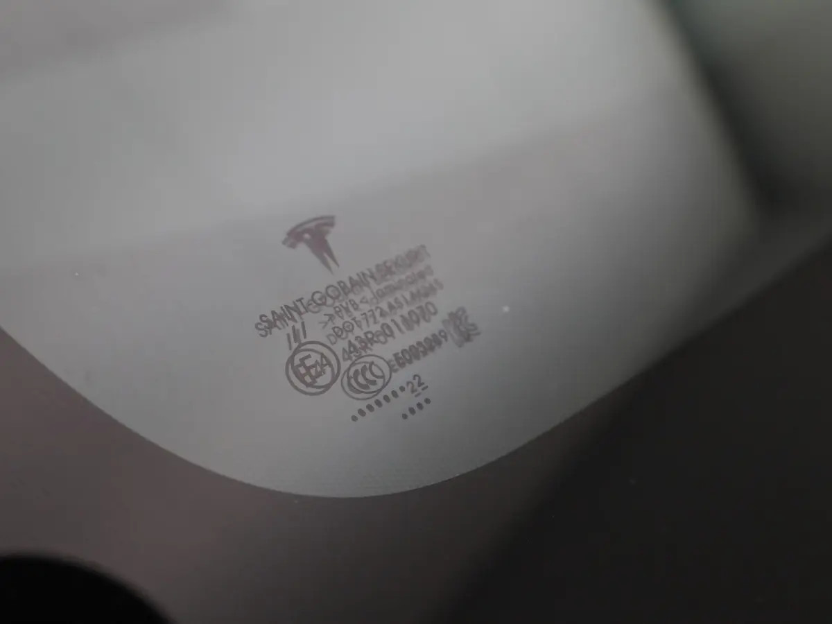 Long Range AWD 75 kWh | PANORAMADAK | APPLE CARPLAY | ANDROID AUTO | ACHTERUITRIJCAMERA | PARKEERSENSOREN | ELEKTRISCHE STOELEN | NAVGATIE | LED VERLICHTING | LICHTMETALEN VELGEN |