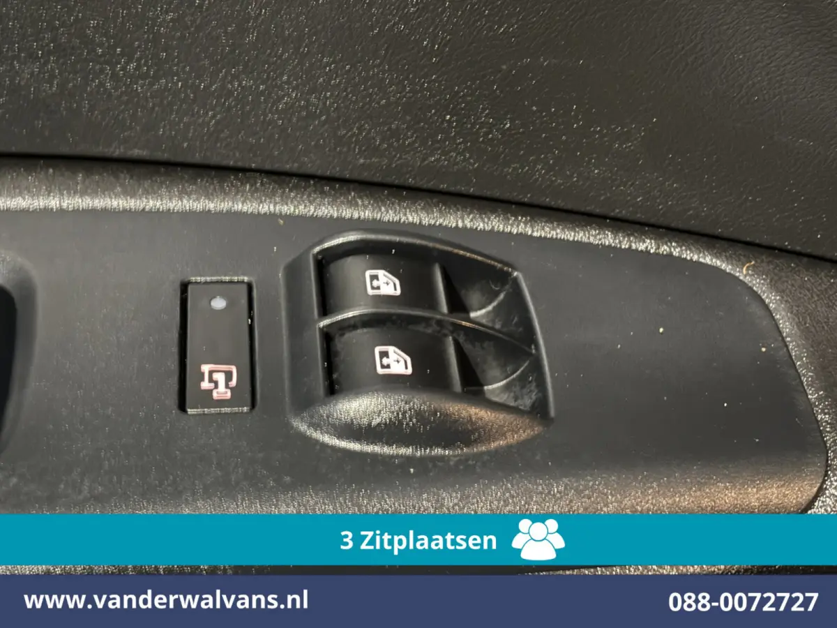 1.6 MJ 90pk L1H1 Euro6 Airco | 3-Zits | Navigatie | Apple Carplay | Android Auto Zijdeur, Parkeersensoren, Bijrijdersbank