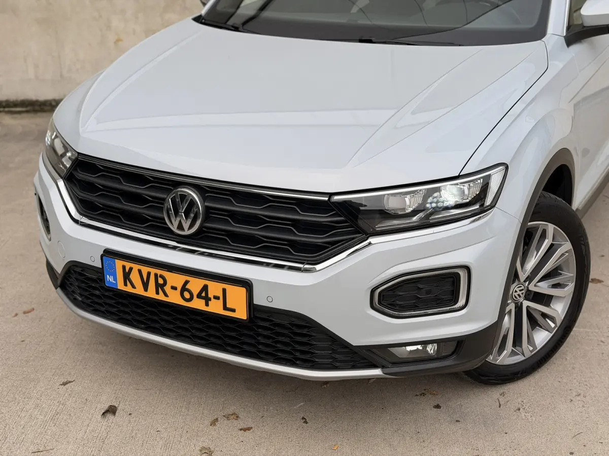2.0 TSI 4Motion Sport DSG Pano Trekh Virtual Camera DCC