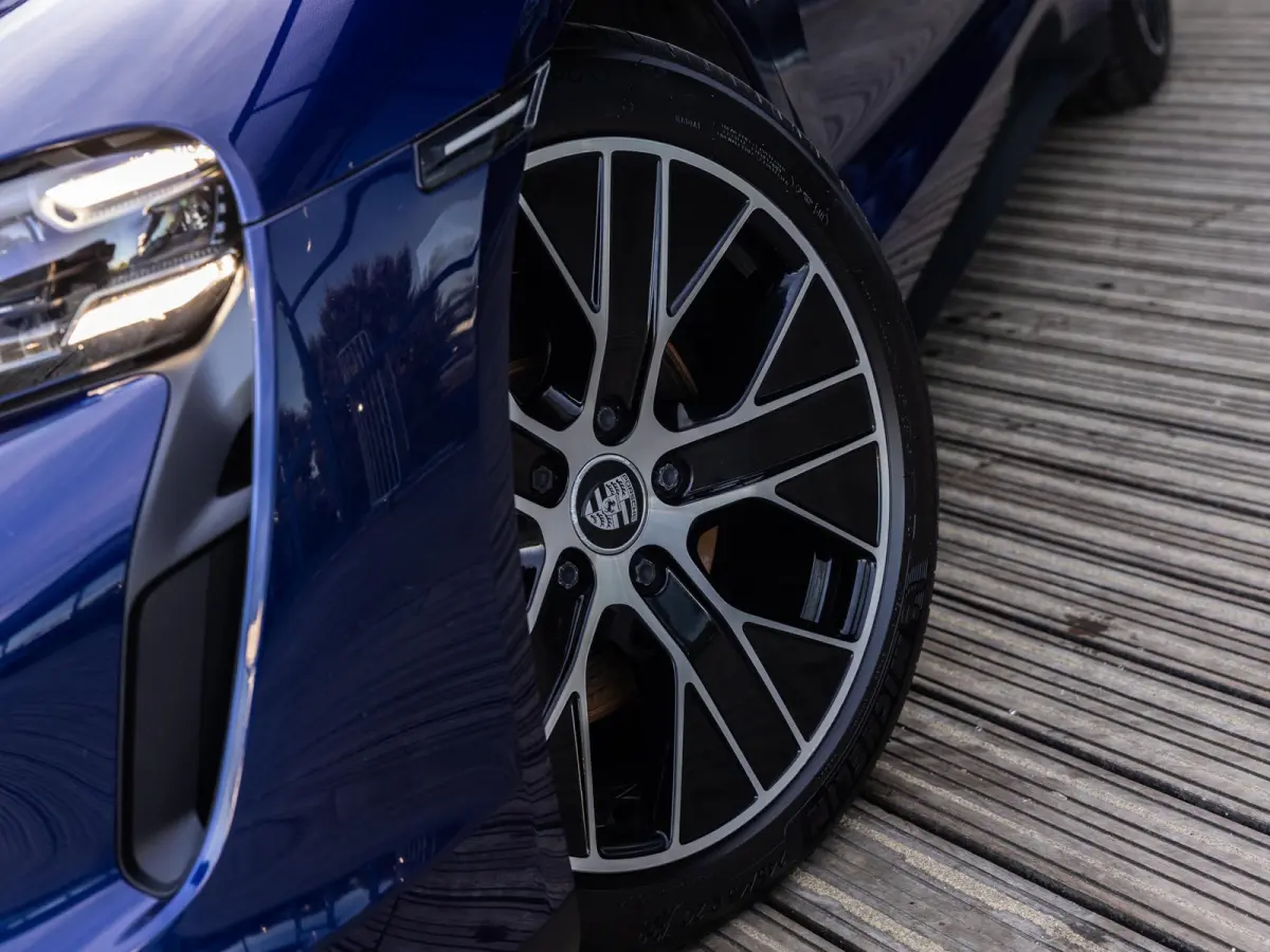4S Performance 84 kWh | SOH 94% | SPORTCHRONO | PDLS + | PANORAMADAK | BOSE AUDIO | 18-WEG STOELEN | PASM LUCHTVERING | 360 CAMERA | KEYLESS | STOELVERWARMING VOOR EN ACHTER | BTW AUTO | GEN