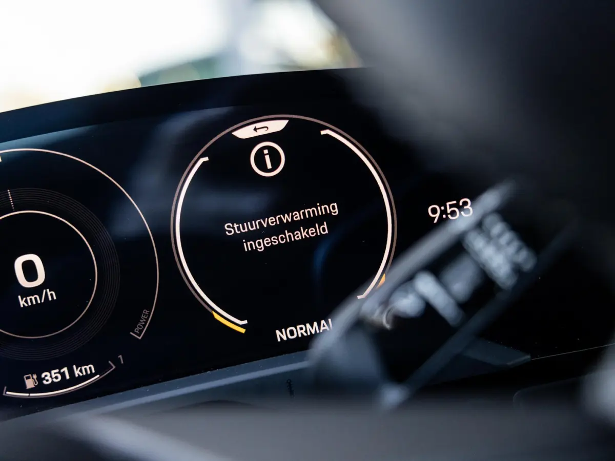 4S Performance 84 kWh | SOH 94% | SPORTCHRONO | PDLS + | PANORAMADAK | BOSE AUDIO | 18-WEG STOELEN | PASM LUCHTVERING | 360 CAMERA | KEYLESS | STOELVERWARMING VOOR EN ACHTER | BTW AUTO | GEN