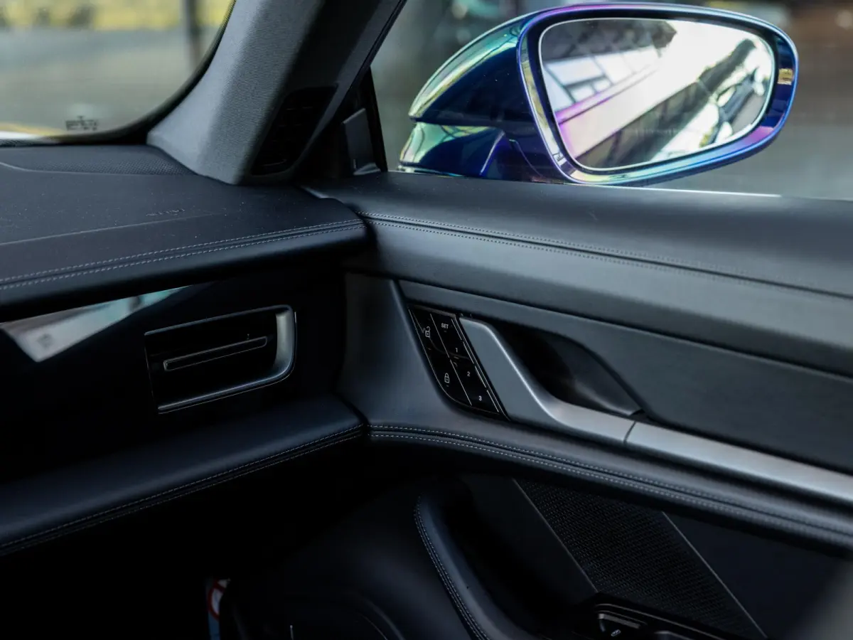 4S Performance 84 kWh | SOH 94% | SPORTCHRONO | PDLS + | PANORAMADAK | BOSE AUDIO | 18-WEG STOELEN | PASM LUCHTVERING | 360 CAMERA | KEYLESS | STOELVERWARMING VOOR EN ACHTER | BTW AUTO | GEN