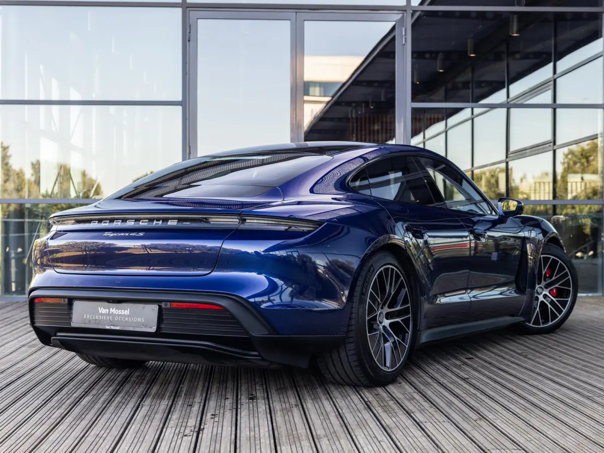 4S Performance 84 kWh | SOH 94% | SPORTCHRONO | PDLS + | PANORAMADAK | BOSE AUDIO | 18-WEG STOELEN | PASM LUCHTVERING | 360 CAMERA | KEYLESS | STOELVERWARMING VOOR EN ACHTER | BTW AUTO | GEN