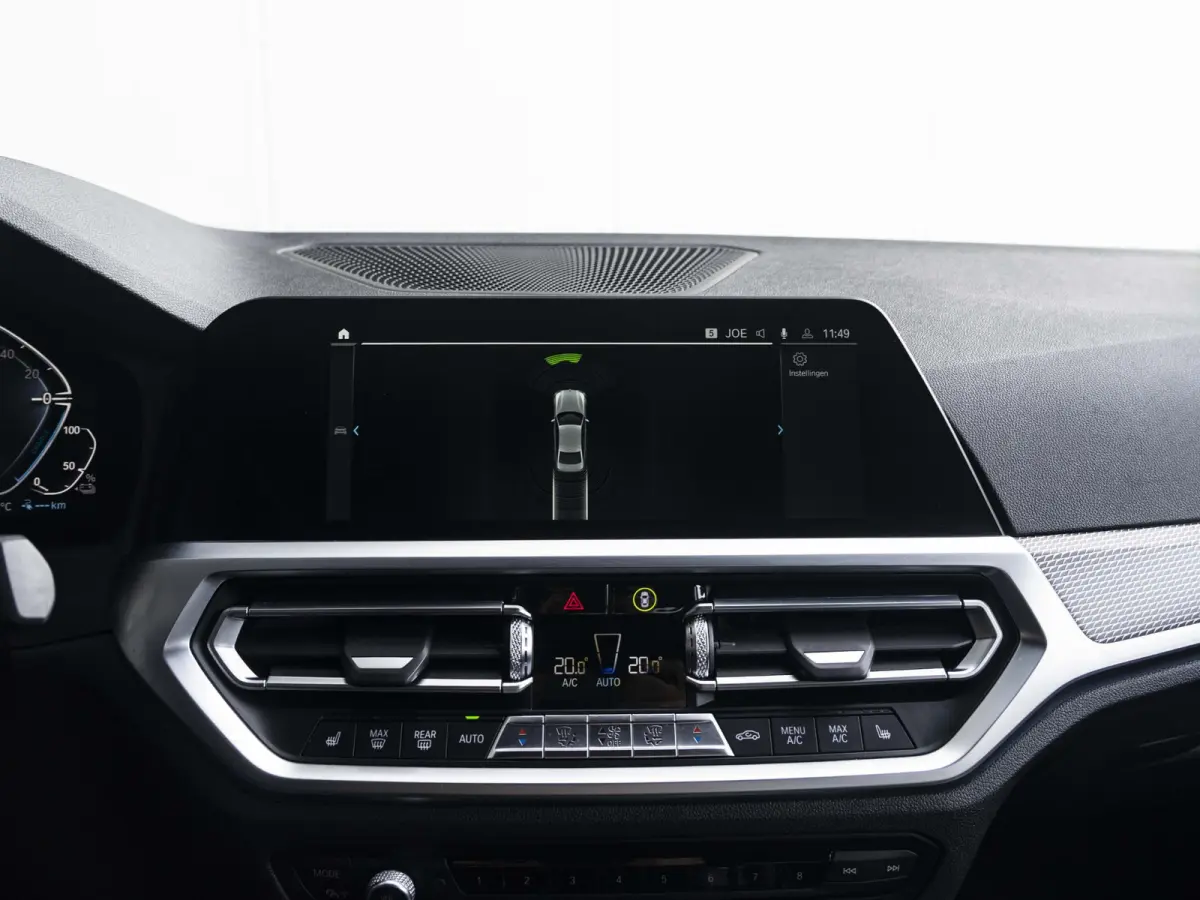 330e SoH 89% | High Executive | M Sport | Stoelverwarming | Harman Kardon | LED | Cruise Control | 19'' |