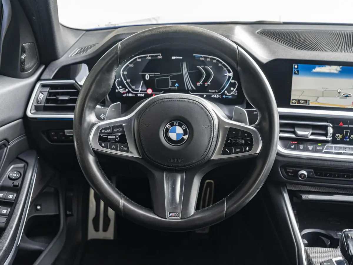 330e SoH 89% | High Executive | M Sport | Stoelverwarming | Harman Kardon | LED | Cruise Control | 19'' |