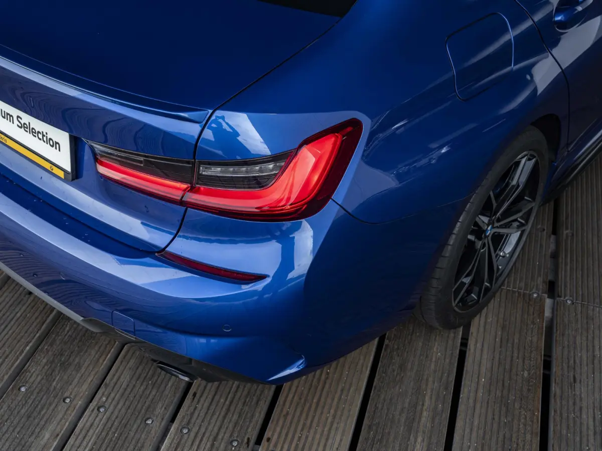 330e SoH 89% | High Executive | M Sport | Stoelverwarming | Harman Kardon | LED | Cruise Control | 19'' |