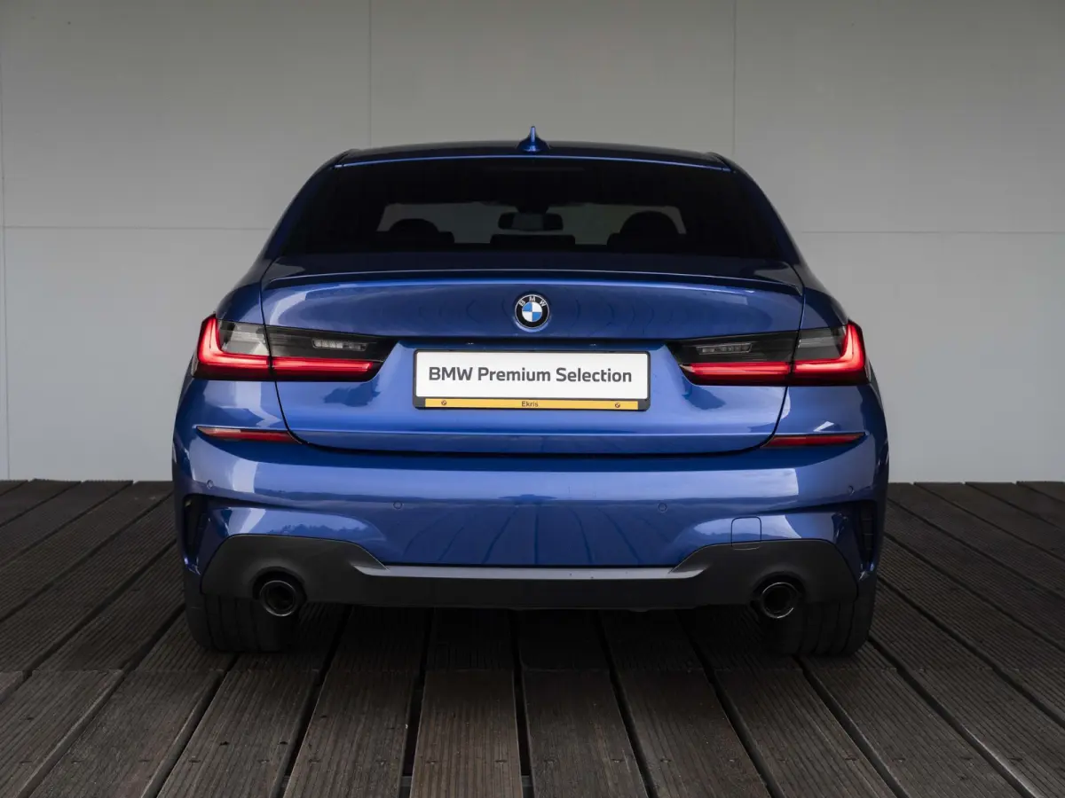330e SoH 89% | High Executive | M Sport | Stoelverwarming | Harman Kardon | LED | Cruise Control | 19'' |