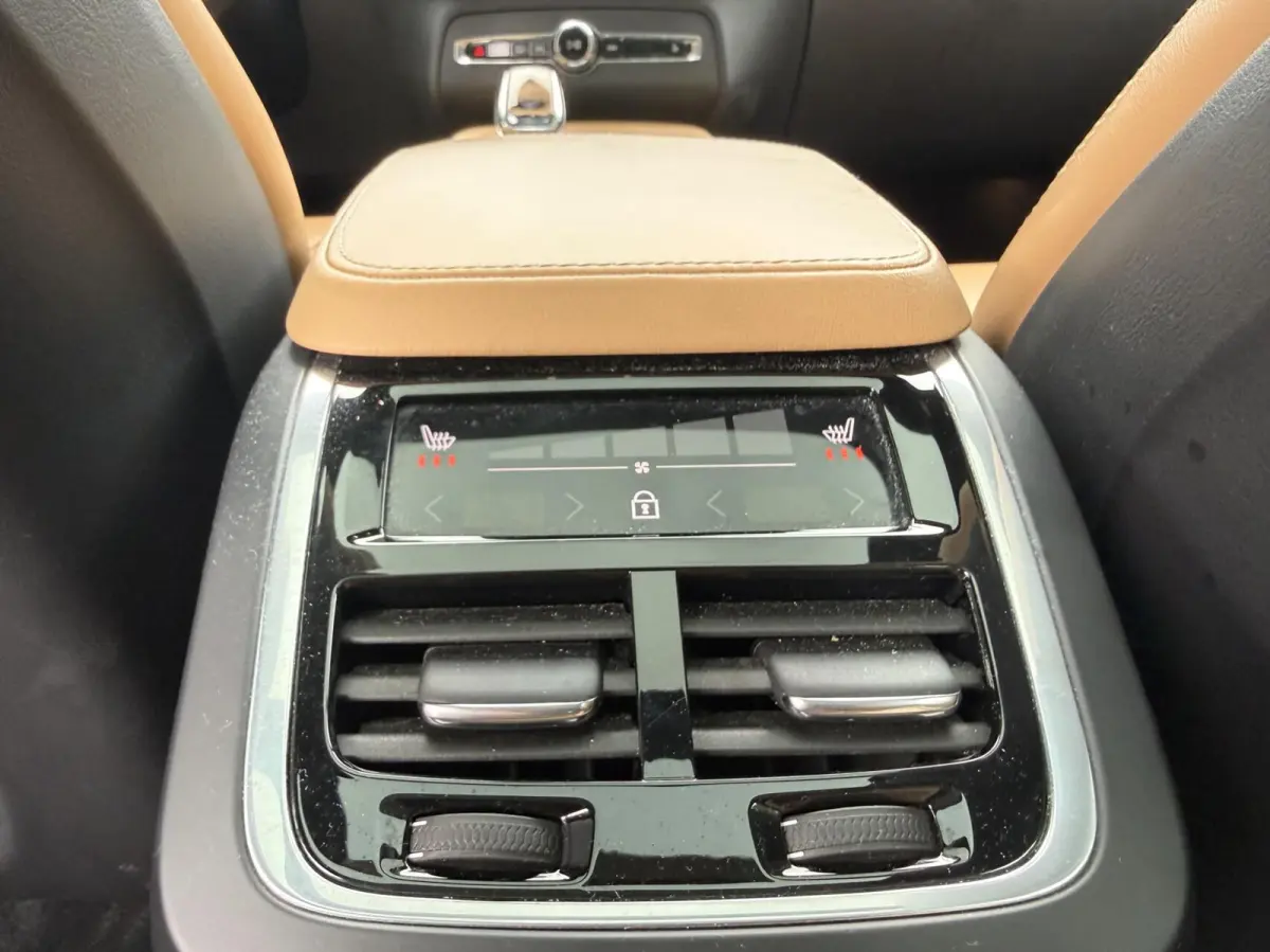 2.0 T8 Inscription Exclusive AWD| Full Options