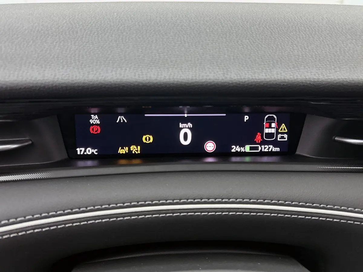 Limited Edition Plus 77 kWh 286pk | Trekhaak inklapbaar | Camera | Apple Carplay | Android Auto | Head-up display | Adaptive Cruise Control | Voorstoelen verwarmbaar | Automatische aircondit