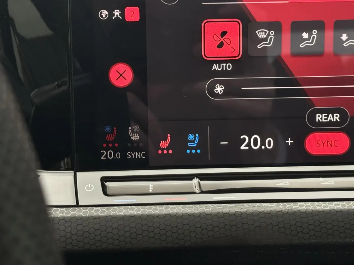 GTI 2.0 TSI 245pk DSG|Pano|DCC|IQ.Light|Vienna Leder|Memory|H&K19”|Vol!
