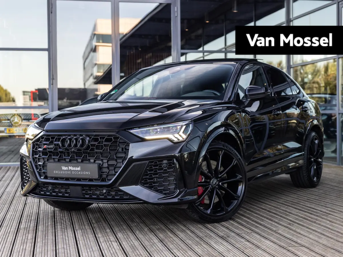 RSQ3 2.5 TFSI QUATTRO | LED MATRIX | PANORAMA/SCHUIF-KANTELDAK | 360 CAMERA | BANG & OLUFSEN | RS SPORTUITLAATSYSTEEM | ELEKTR.TREKHAAK | ELEKTR. VERSTELBARE STOELEN |