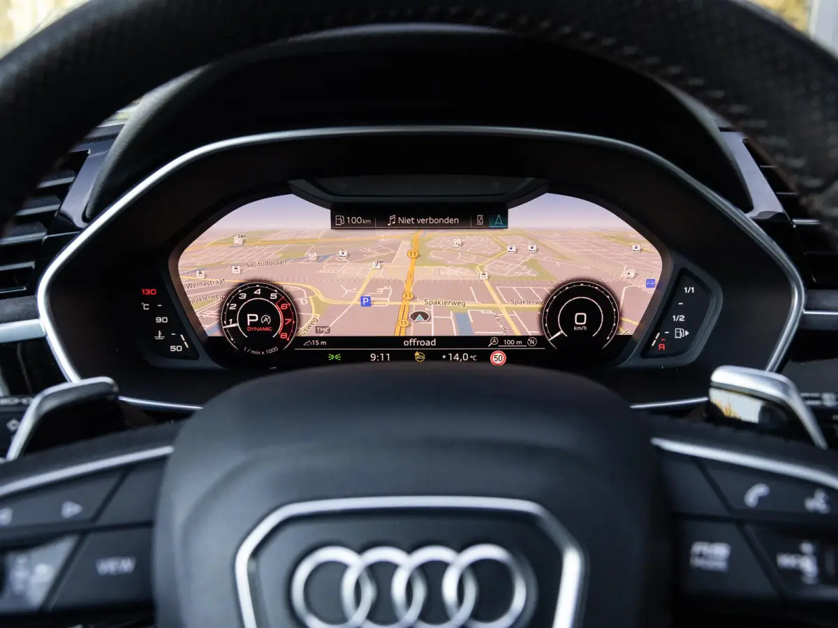 RSQ3 2.5 TFSI QUATTRO | LED MATRIX | PANORAMA/SCHUIF-KANTELDAK | 360 CAMERA | BANG & OLUFSEN | RS SPORTUITLAATSYSTEEM | ELEKTR.TREKHAAK | ELEKTR. VERSTELBARE STOELEN |