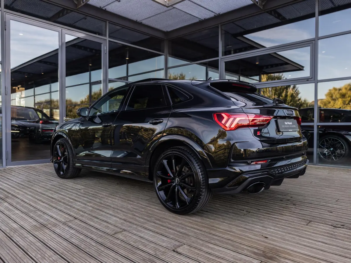 RSQ3 2.5 TFSI QUATTRO | LED MATRIX | PANORAMA/SCHUIF-KANTELDAK | 360 CAMERA | BANG & OLUFSEN | RS SPORTUITLAATSYSTEEM | ELEKTR.TREKHAAK | ELEKTR. VERSTELBARE STOELEN |